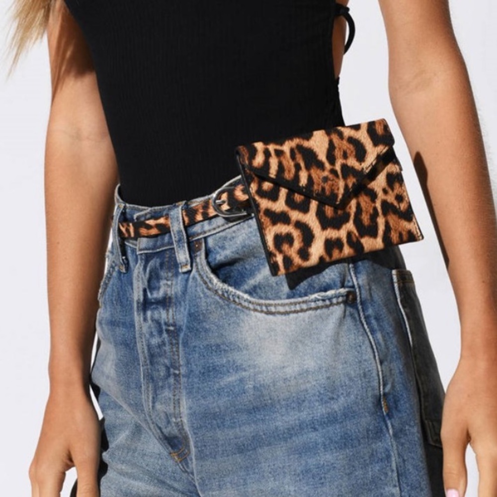 Leopard belt bag